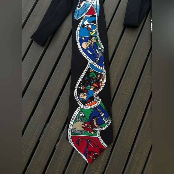 Vintage Looney Tunes Ties (set of 2) - Picture 3 of 10